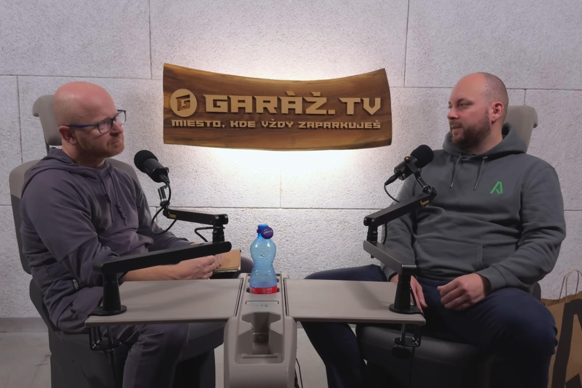 Kvalitní ozvučení auta nemusí stát statisíce – podcast GARÁŽ.TV