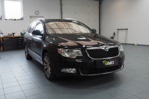 Škoda Superb - montáž reproduktorů Hertz CK 165