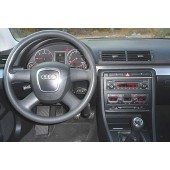 Rámeček autorádia Audi A4