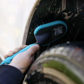 Kartáč na podběhy Auto Finesse Arch Blaster