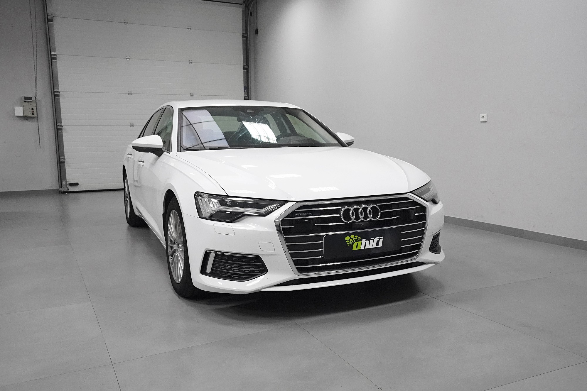 Audi A6 (C8)