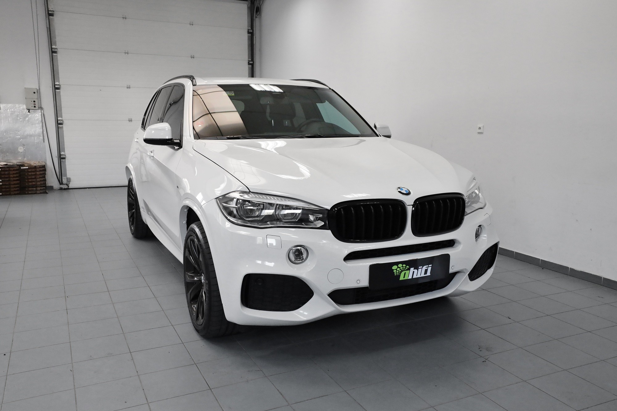 BMW X5 (F15)