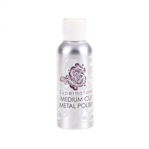 Středně silná leštěnka na kovy Supernatural Medium Cut Metal Polish (100 ml)
