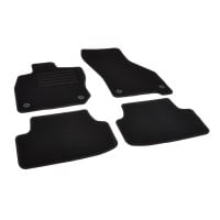 Textilní autokoberce Rigum pro Seat Leon E-TSI (2020 -) / Volkswagen Golf VIII E-TSI (2020 -)